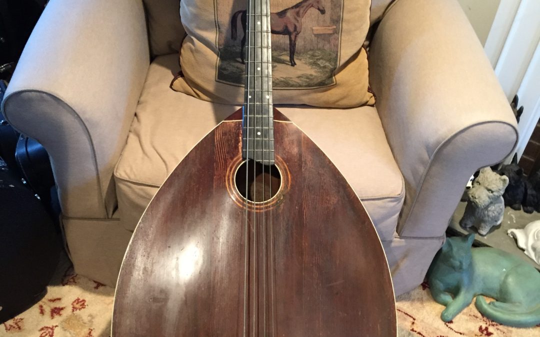 For Sale:  1923 Gibson Mandobass